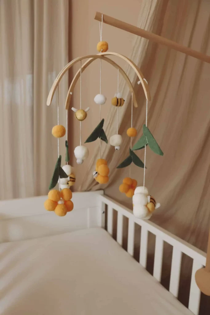 Handmade-yellow-bees-cot-mobile